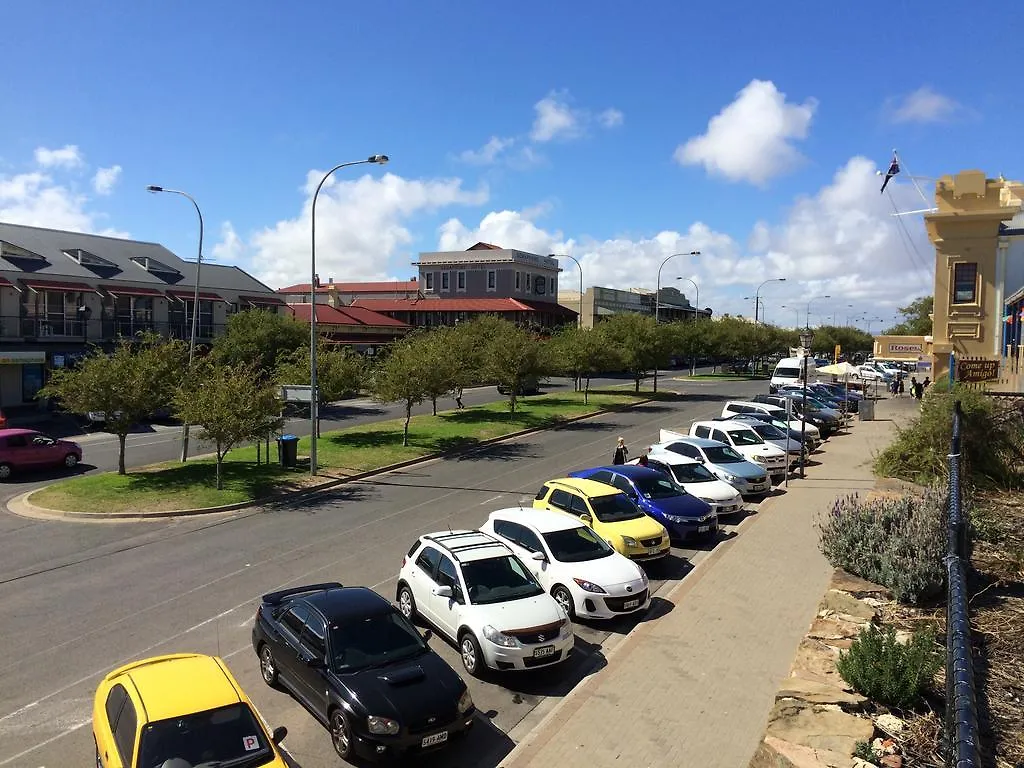 Adelaide - Semaphore Beach Front Apartment